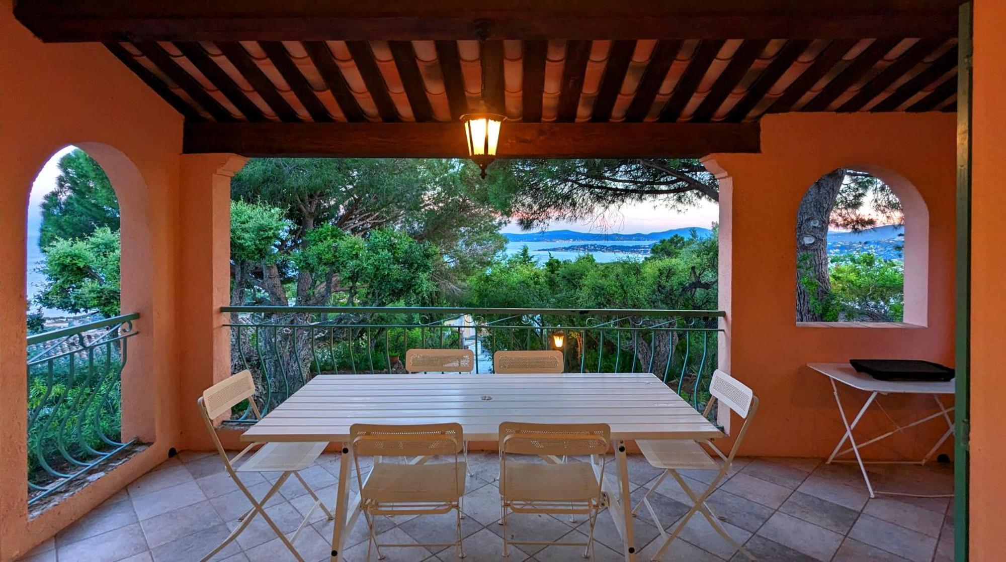 Villa Les Trois Chenes, Piscine Privee & Vue Mer Sur Golfe De Saint Tropez 레지상브르 외부 사진
